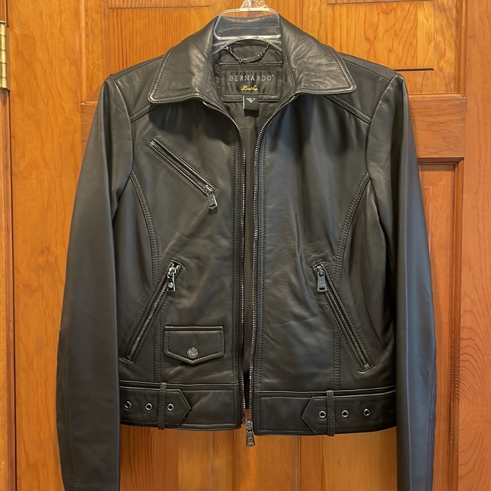 Cropped Leather Jacket - image 5
